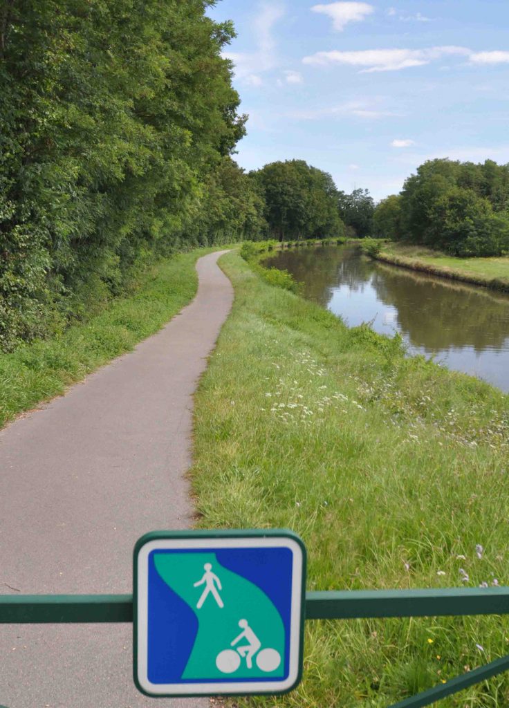 1La Route Verte 1 736x1024