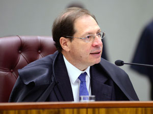 gustavo lima