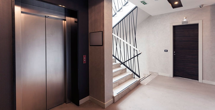 Manutenção preventiva em dia: o síndico pode ter responsabilidade civil e criminal em caso de acidente com elevador