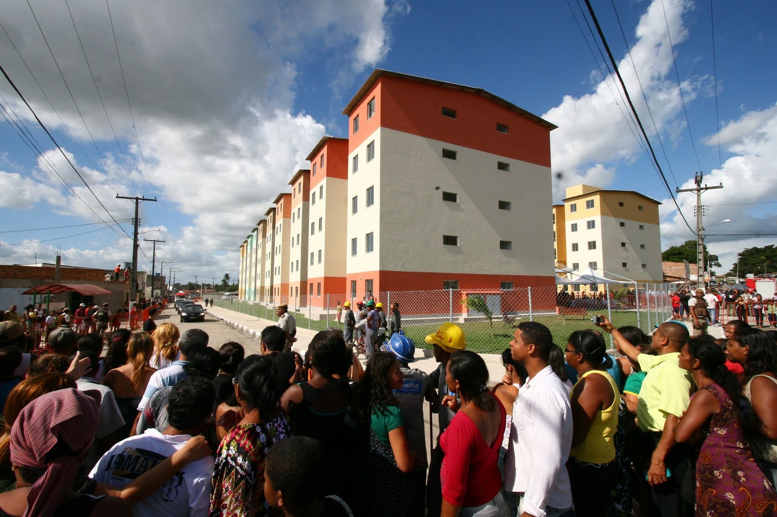SC: criminosos invadem imóveis do programa ‘Minha Casa Minha Vida’