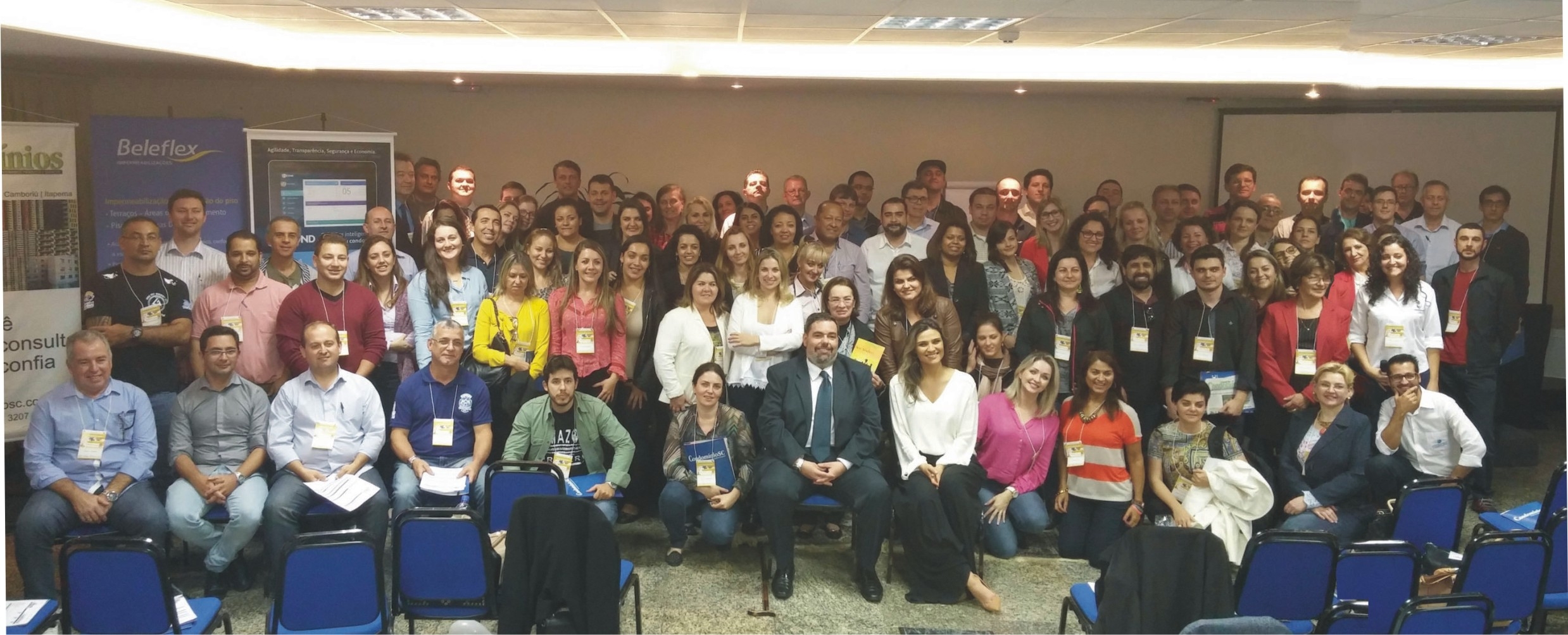 Workshop promovido pelo Jornal dos Condomínios e Portal CondomínioSC reuniu síndicos, administradores e profissionais de todo o Estado e proporcionou aos participantes aprendizado para respaldar ações diante de situações de conflito em condomínios