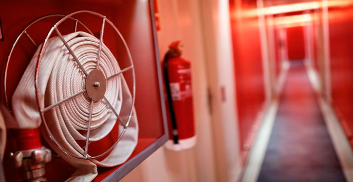 Gastos são obstáculo na adaptação de condomínios ao combate a incêndios